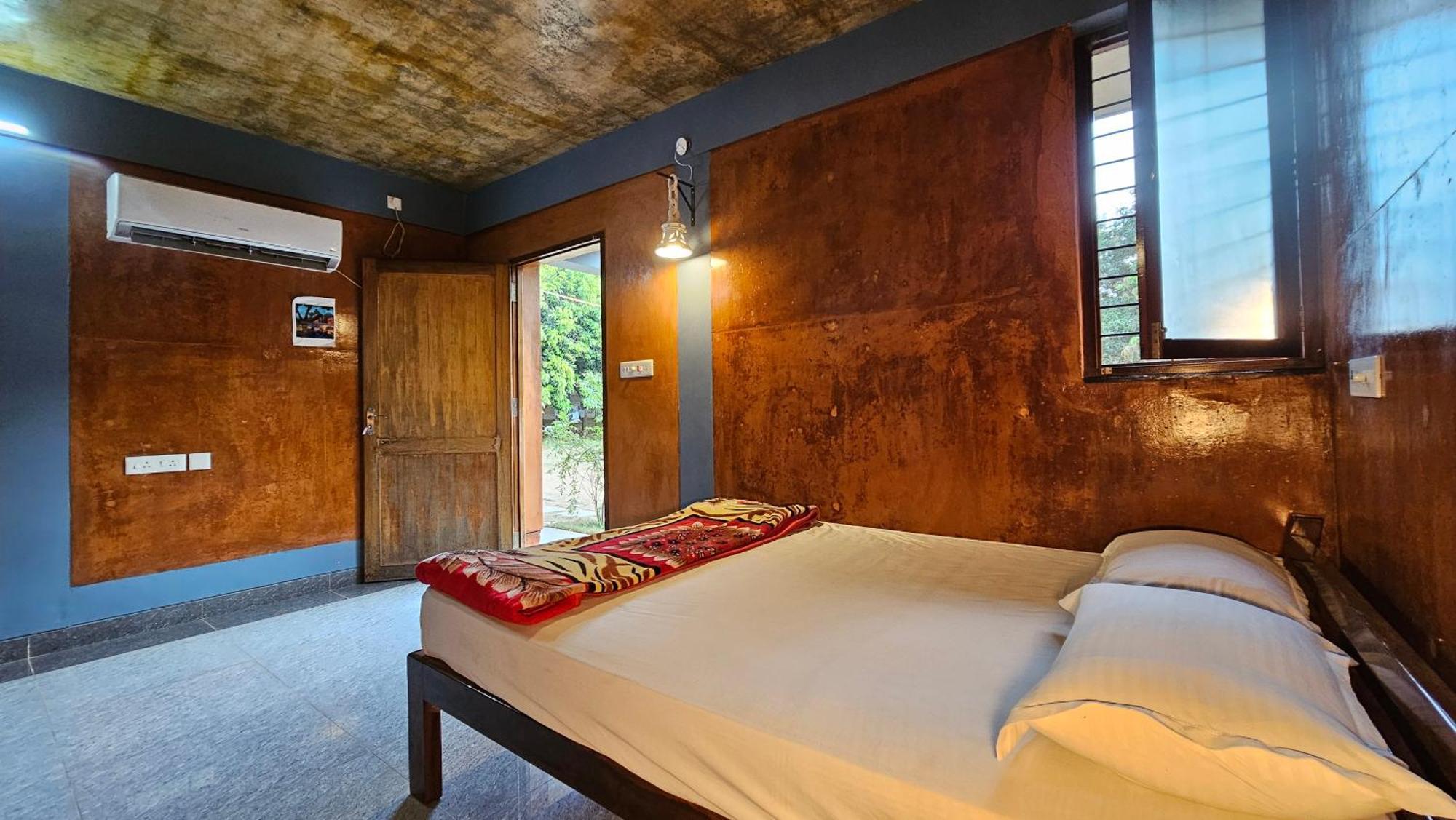 Time Travellers Farmstay Auroville Exterior foto