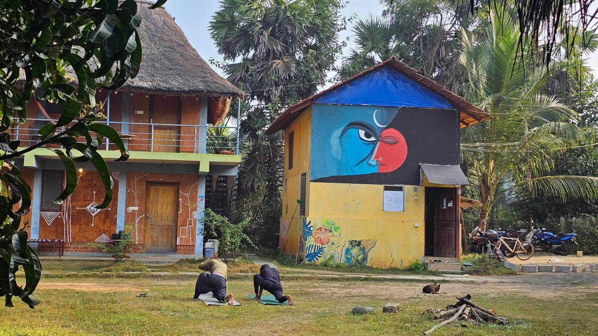 Time Travellers Farmstay Auroville Exterior foto